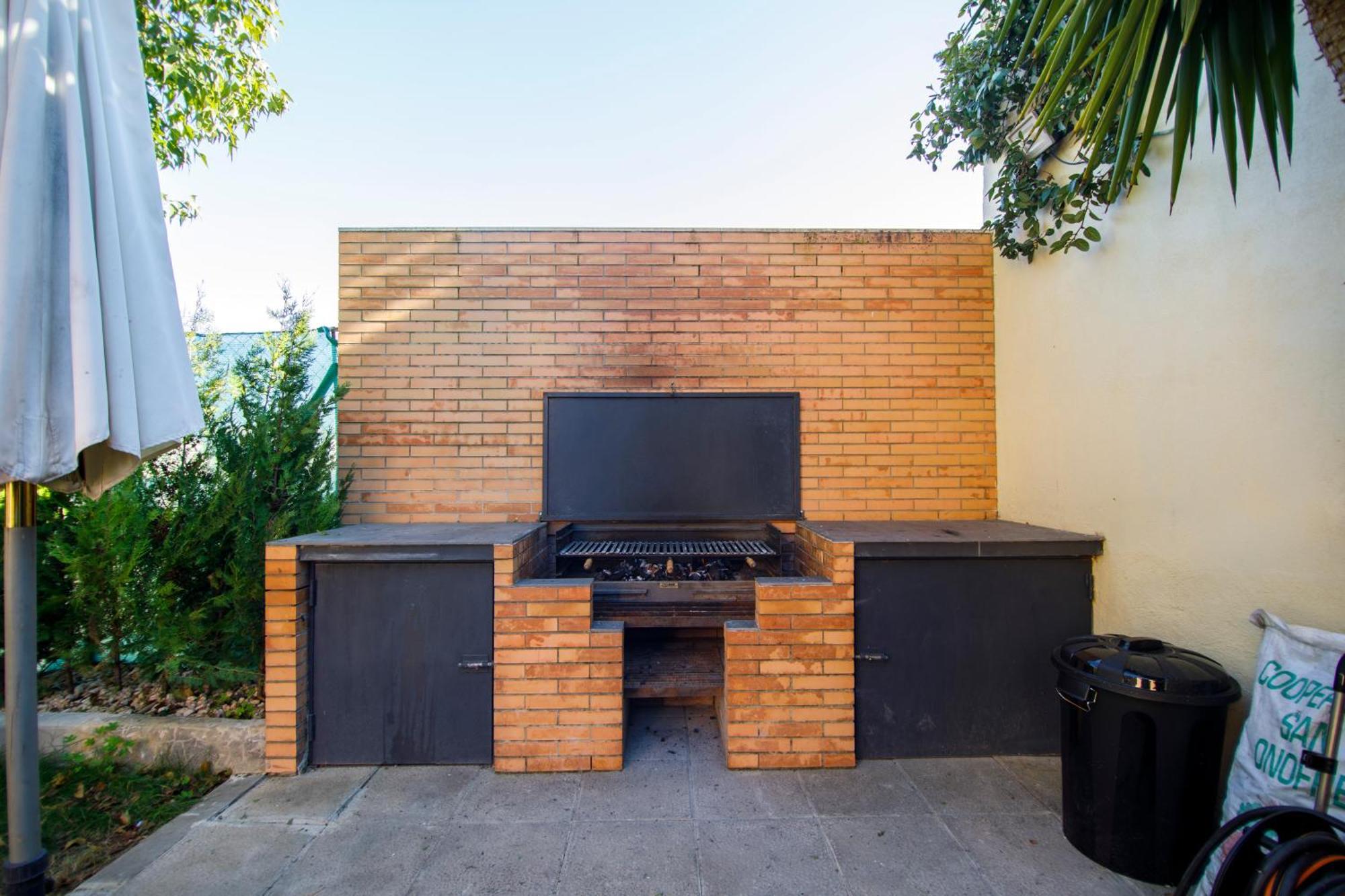 Rentalsevilla Brisa Del Aljarafe Con Piscina Climatizada A 15 Minutos De Sevilla Almensilla Bagian luar foto